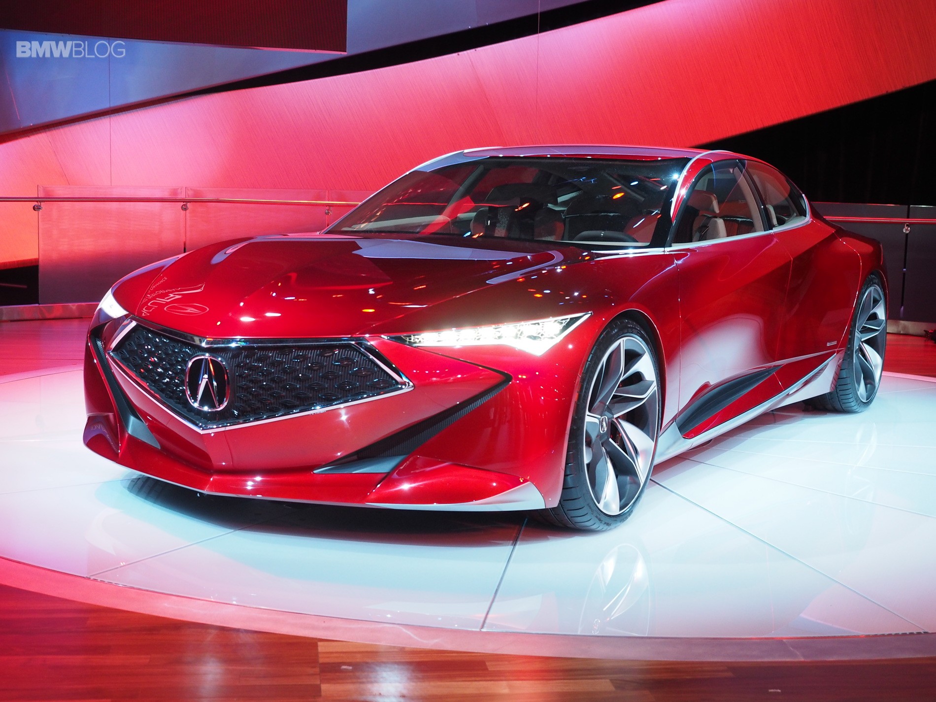 Acura: Японский комфорт и технологии